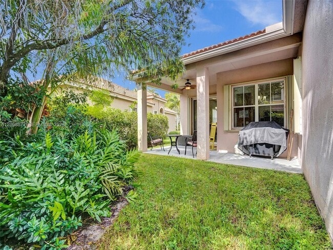 Photo - 938 Bluewood Terrace