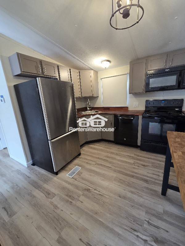 Photo - 2350 N 5th St