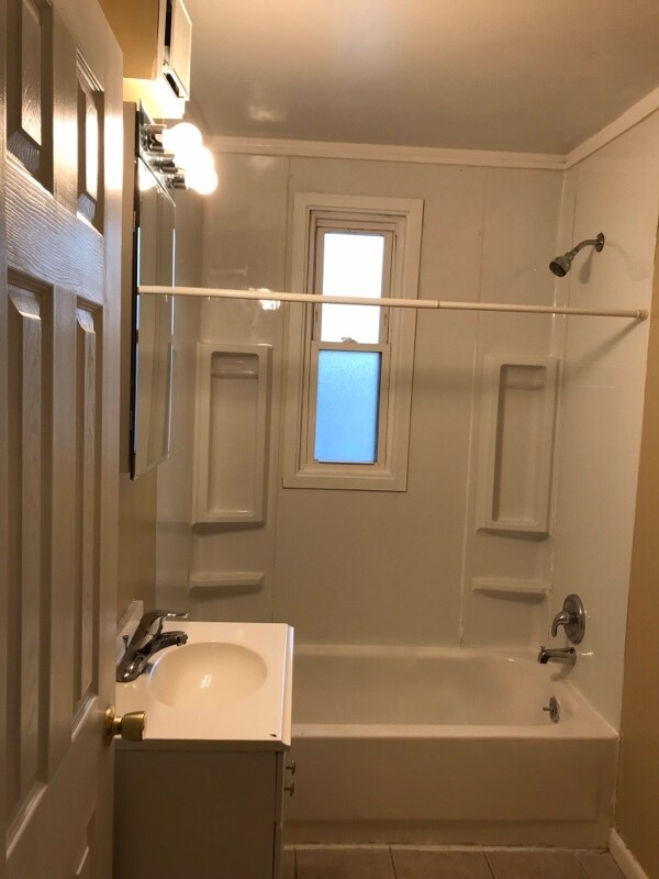 Photo - 608 Walnut St Unit 2