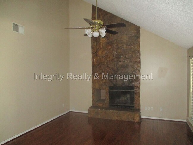 Photo - 3 Bed / 2 Bath home in Jacksonville
