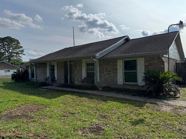 Photo - 11213 Lilleux Rd House