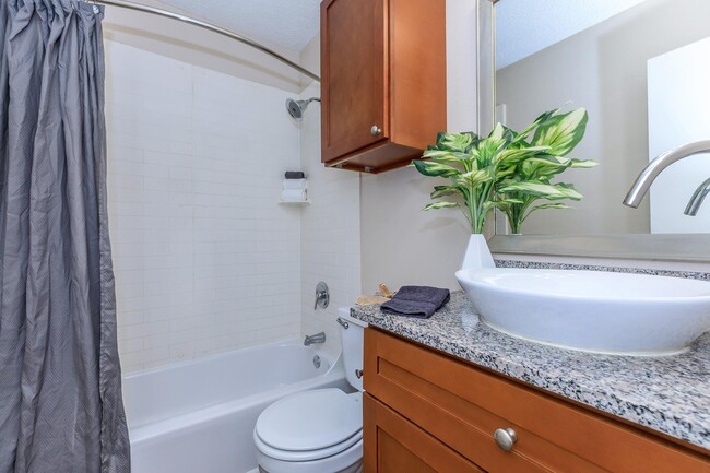 Photo - Terraces At Metairie