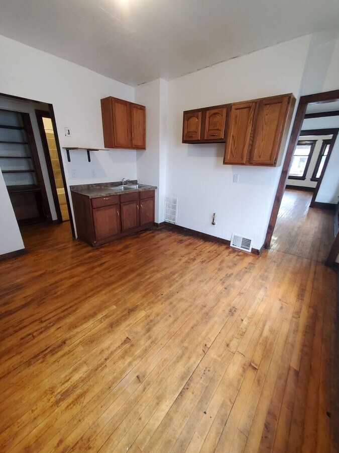 Photo - 2873-2875-2875 N 26th St Unit 2875 Upper