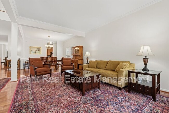 Photo - 3809 Stoneybrook Dr