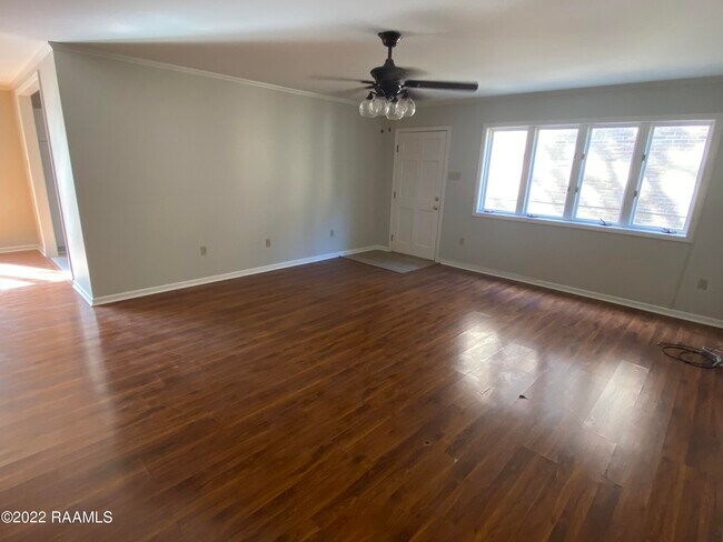 Photo - 32 Audubon Oaks Blvd