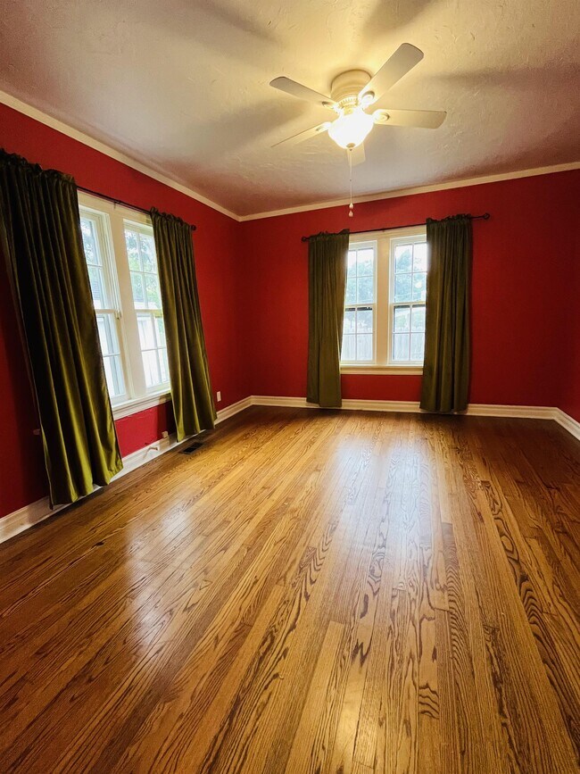 Photo - 1600 NW 38th St