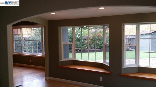 Photo - 3 Southwaite Ct