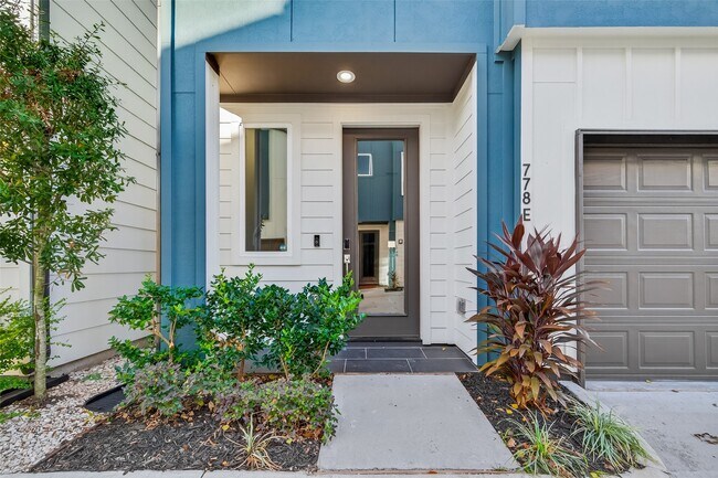 Photo - 778 Paul Quinn St