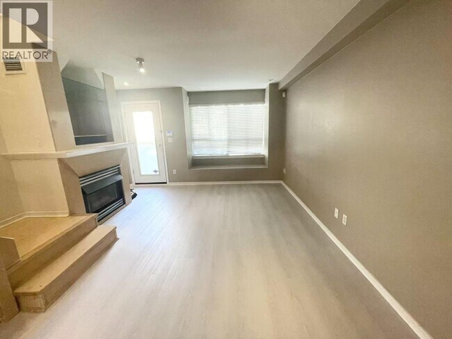 Photo - 7489 Magnolia Terrace