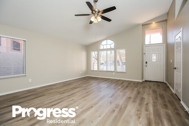 Photo - 3020 Forest Lake St