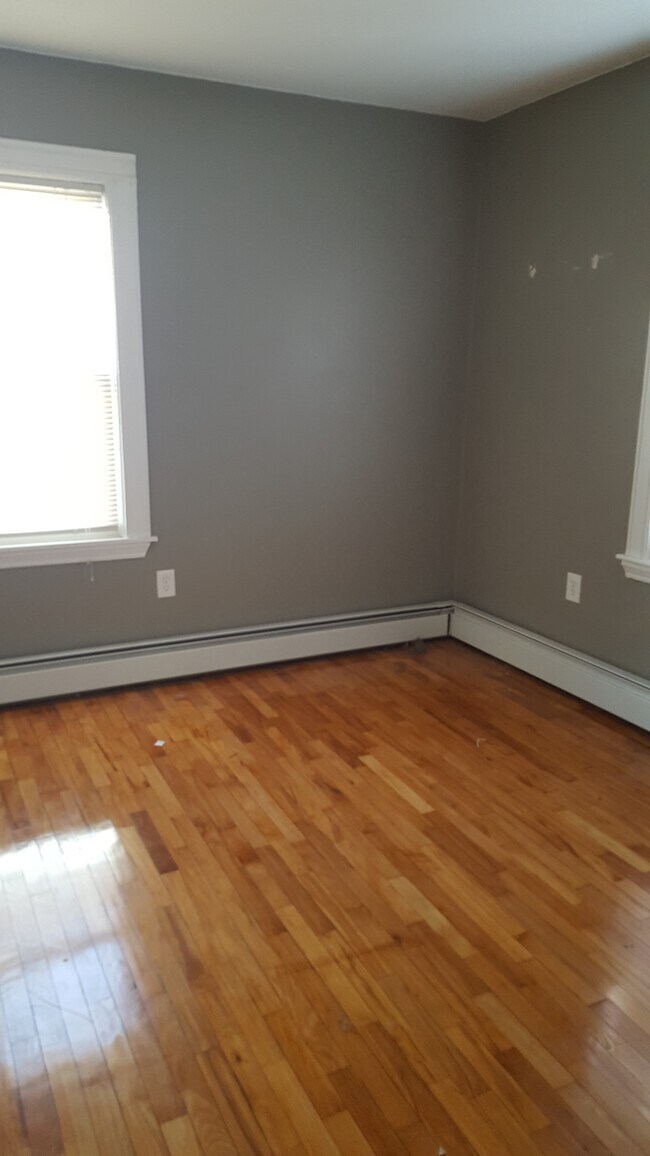 Photo - 41 Hilton St Unit 1st floor