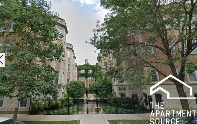 Photo - 853 W Cornelia Ave Unidad 2