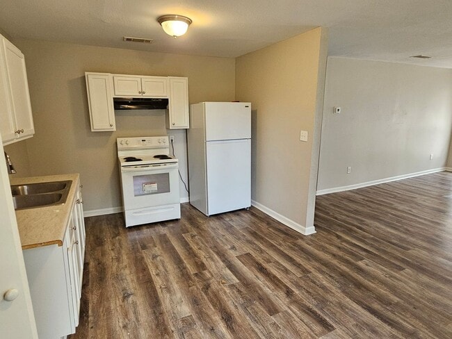 Photo - Lawrence Rd 227-229 (Duplex) Unit Lawrence Rd 227