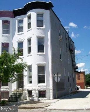 Building Photo - 2504 St Paul St Rental