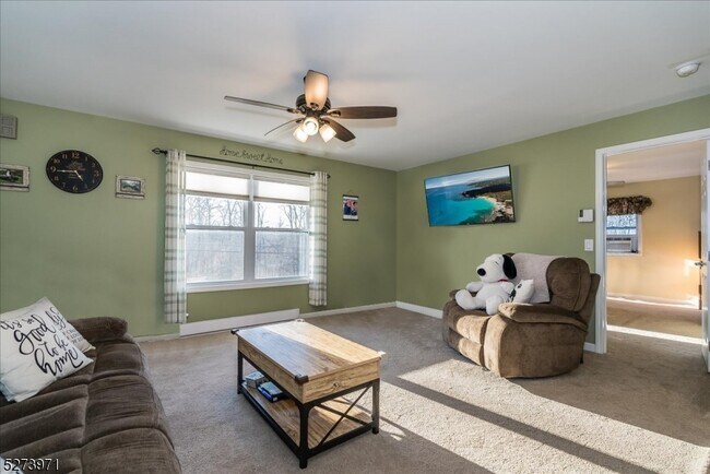 Photo - 153 Stag Hill Rd