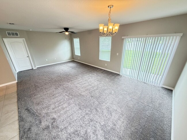 Photo - Fantastic 4 Bedroom, 2 Bathroom Home in New Smyrna Beach!!