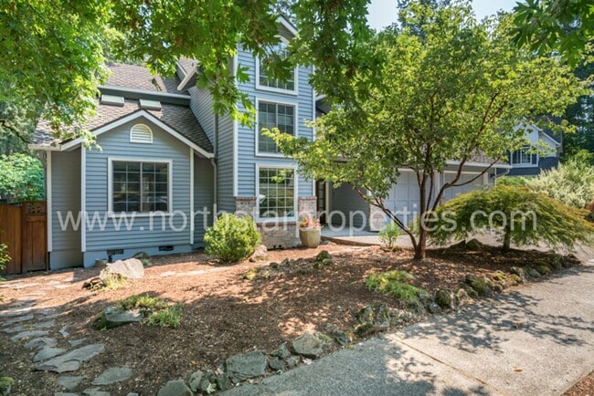 Photo - Newly Remodeled Lake Oswego Traditional