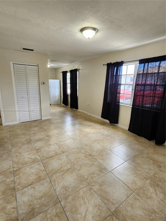 Photo - 611 NW 2nd Terrace Apartment Unit 1