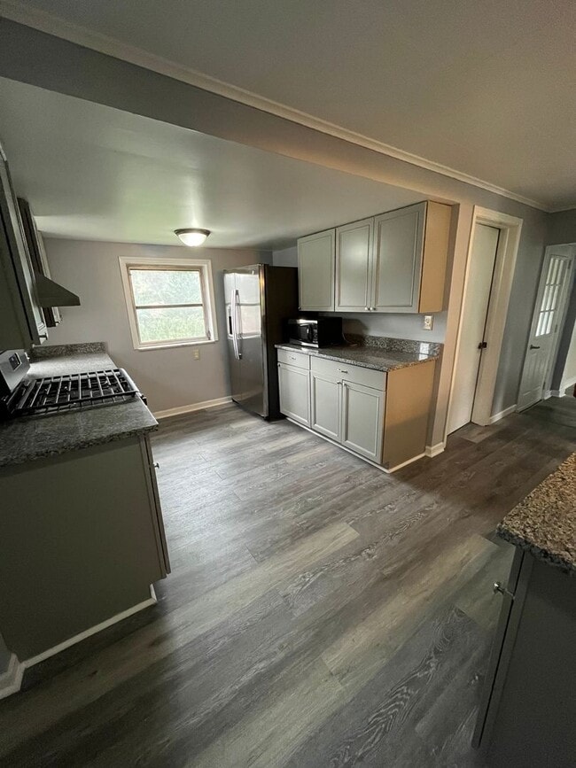 Photo - 5 bedroom available in the West Jefferson Hills School district!