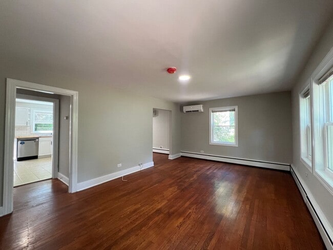 Photo - Nicely Updated, Pet-Friendly Fry's Spring Duplex