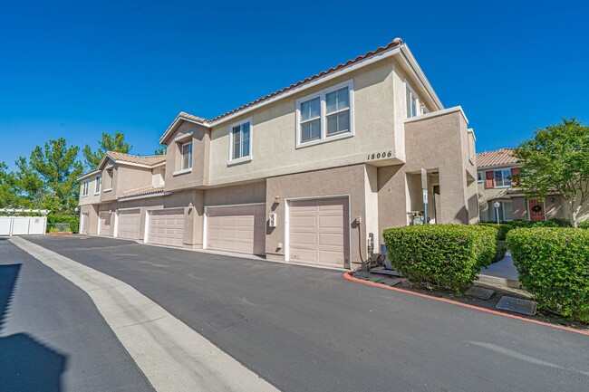 COMING SOON! 2 Bedroom Townhome for Rent i... - COMING SOON! 2 Bedroom Townhome for Rent i...