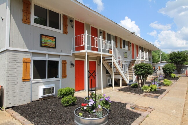 Building Photo - Metro Huntsville