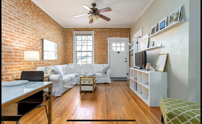 Building Photo - 1610 E 24th Ave Rental