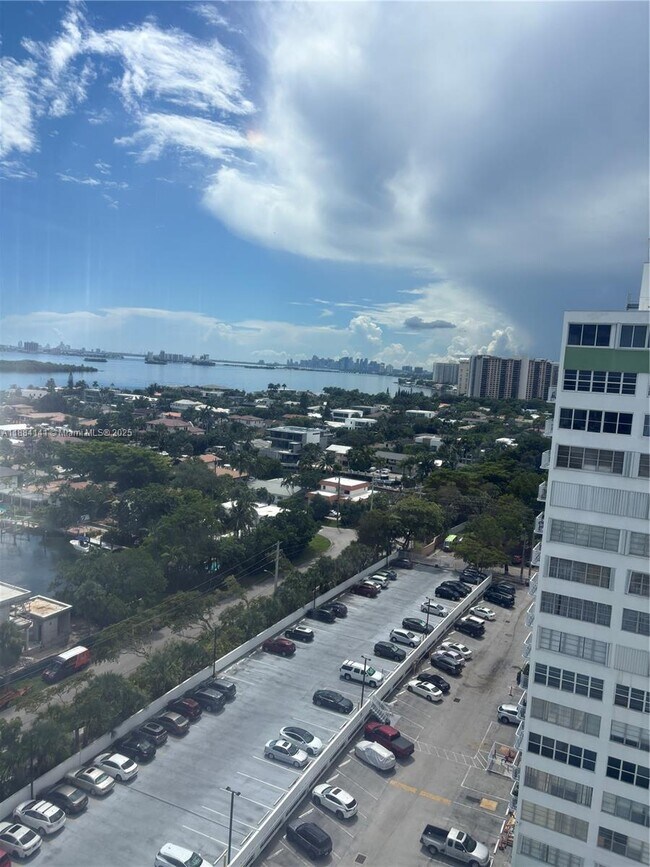 Photo - 2150 Sans Souci Blvd Unidad B1605