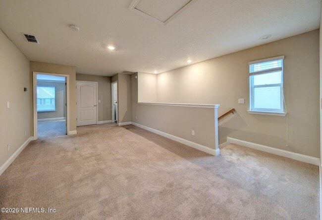 Photo - 95 Silver Creek Pl