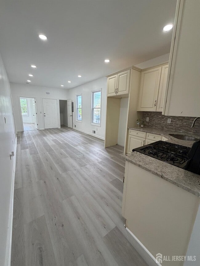Photo - 228 2nd St Unit 1
