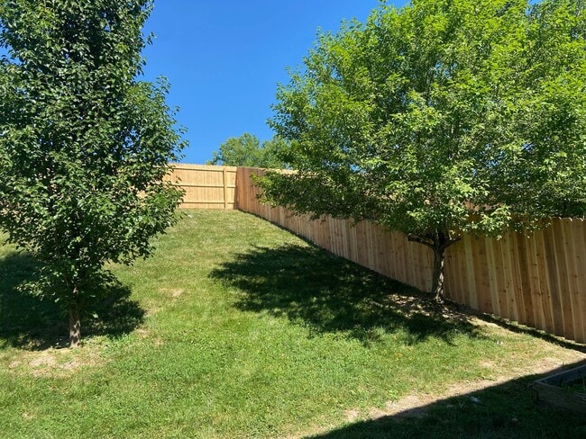 2112-2114 Arlene Dr