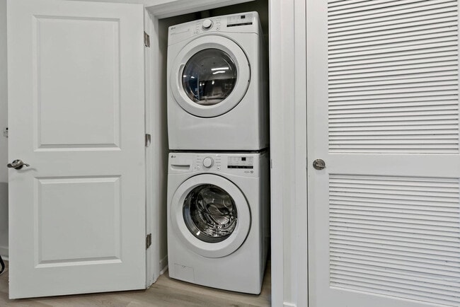 Photo - 164-172-172 Cherry St Unit ID1273596P