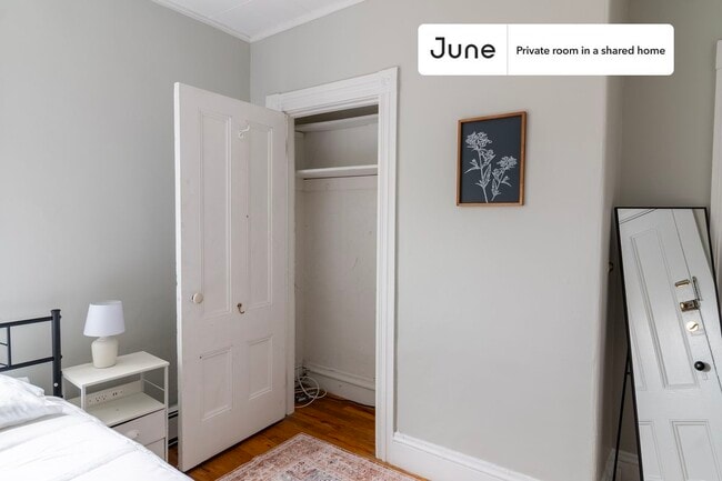 Photo - Room in Shared 4 bed/1 bath home Unit B