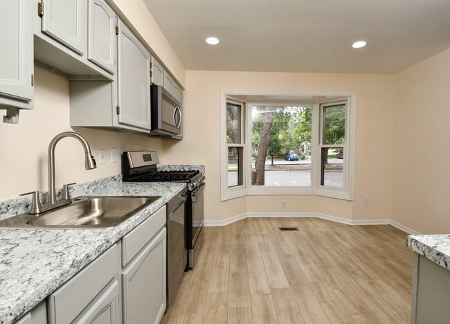Photo - 10709 Gideon Ct