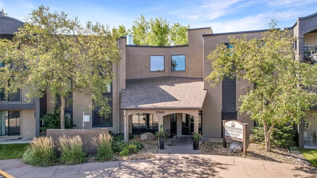 Pondview Apartments