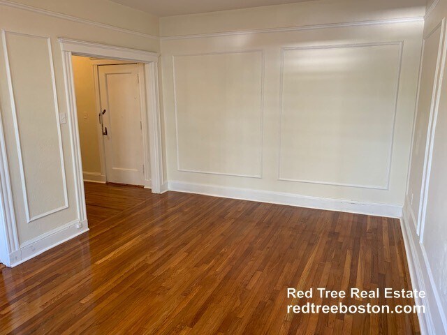 Photo - 70 Chiswick Rd Unit 1