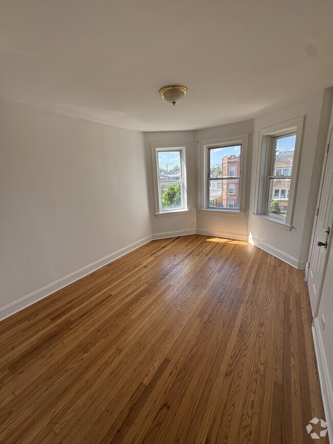 Building Photo - 4251 W Haddon Ave Unit 2 Rental