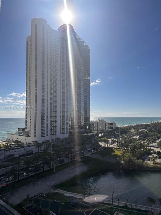 Building Photo - 15811 Collins Ave Unit 605 Rental
