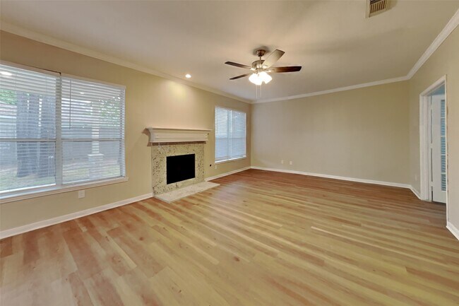 Photo - 26871 Castlecliff Ln