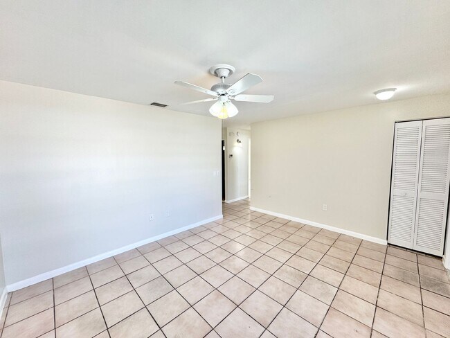 Photo - PIKUS (5328 24th Ave SW) Unit #B