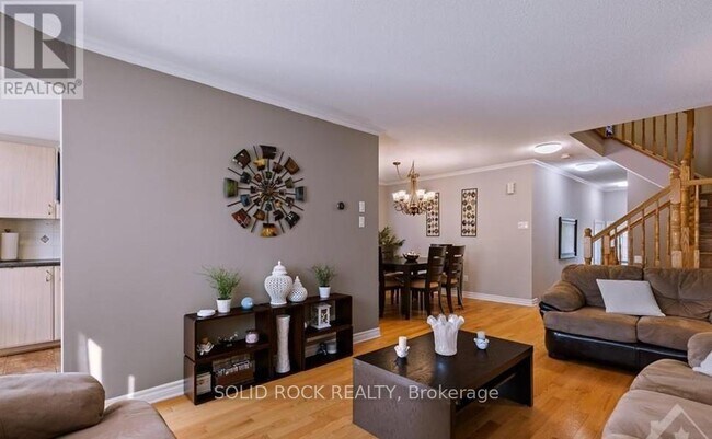 Photo - 259 Montmorency Way