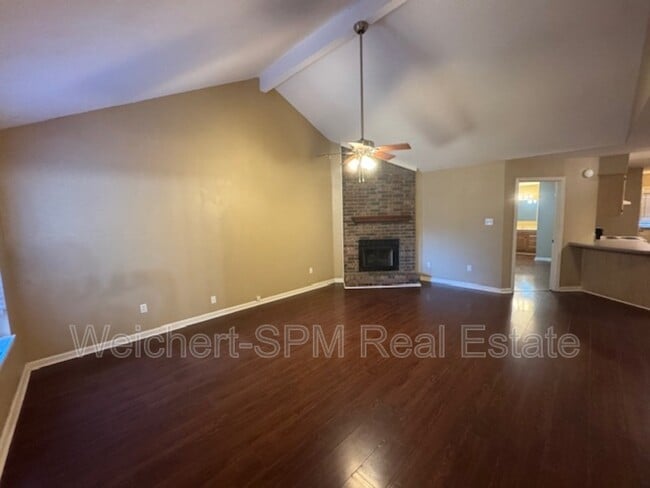 Photo - 6607 Sungate Dr S