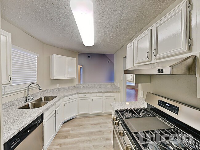 Photo - 18603 Bridoon Dr