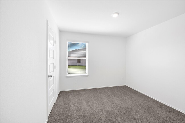Photo - 1203 Via Sacra Dr