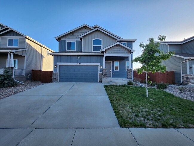 Building Photo - Newer 4 bedroom in The Vistas at Meridian Ranch