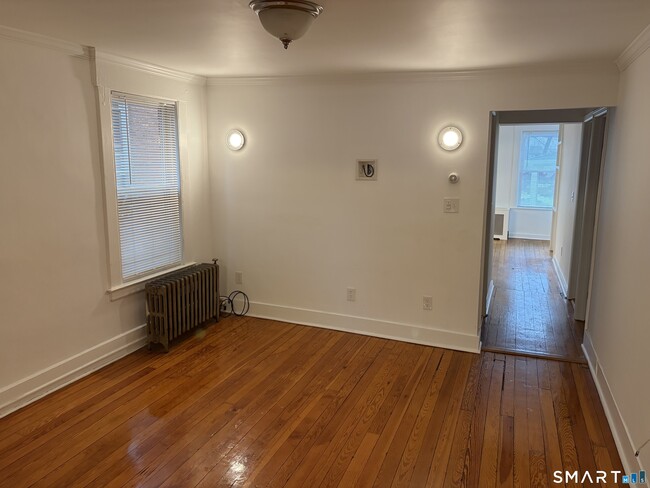 Photo - 973 State St Unit 1