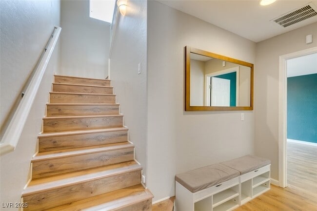 Photo - 1525 Spiced Wine Ave