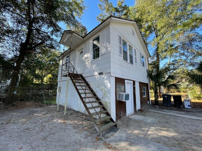 Photo - 1507 E 33rd St Unidad 1507 B Upper