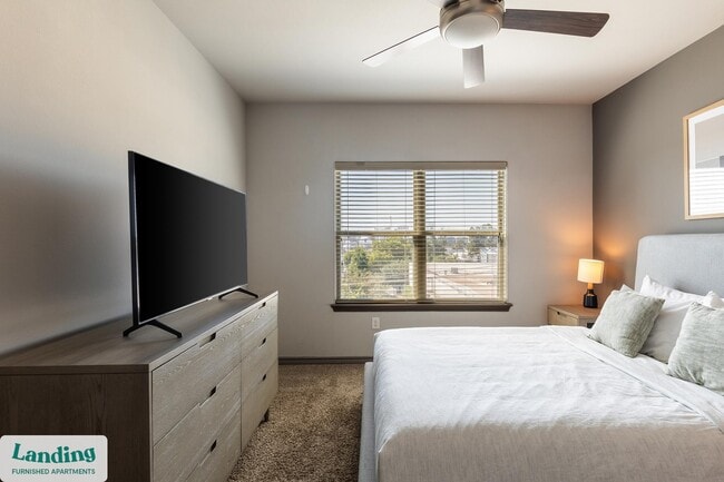 Photo - 650 S Main St Unidad 1445