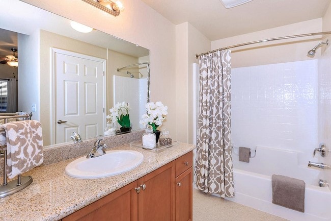 Boulder Creek Apartments